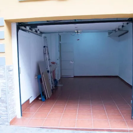 Casa Serafin Y Aurelia *