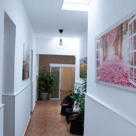 Casa Serafin Y Aurelia * Vecindario (Gran Canaria)